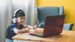 Anak-Anak Lebih Menikmati Belajar Online Dari Pada Offline